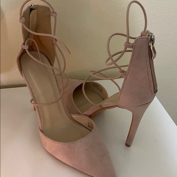 Heels - Picture 2 of 2